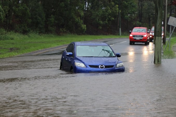 How to Prepare Your Car For a Hurricane - FlooDeDcar.jpg?wiDth=678&name=flooDeDcar